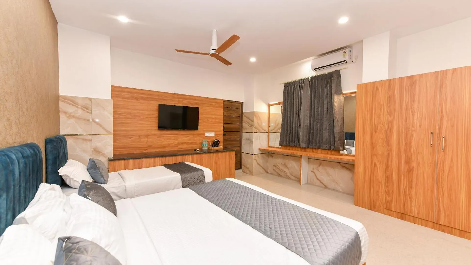 Hotel Shine International Maisúr 3*,  Indie