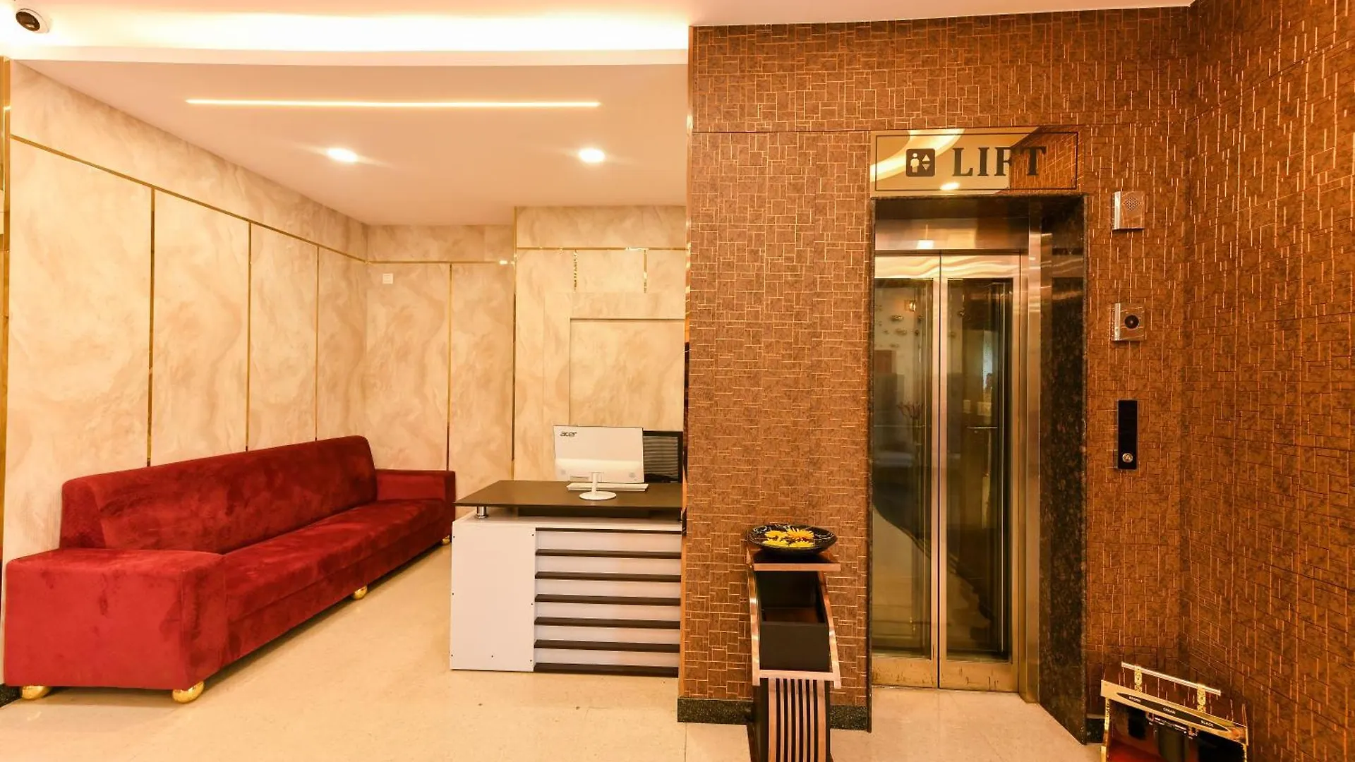 Hotel Shine International Maisúr