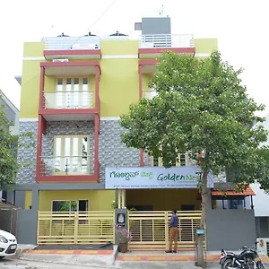 Golden Nest Motel