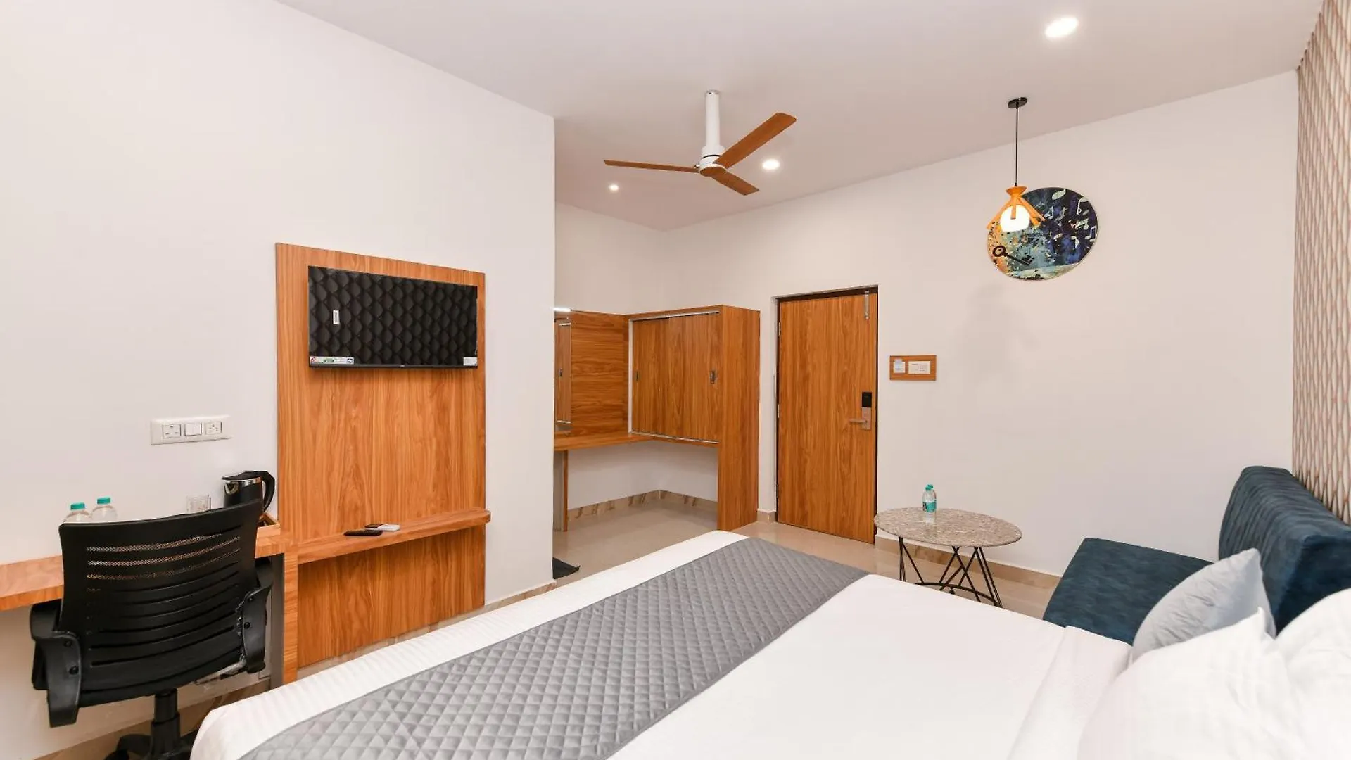 ***  Hotel Shine International Mysore India