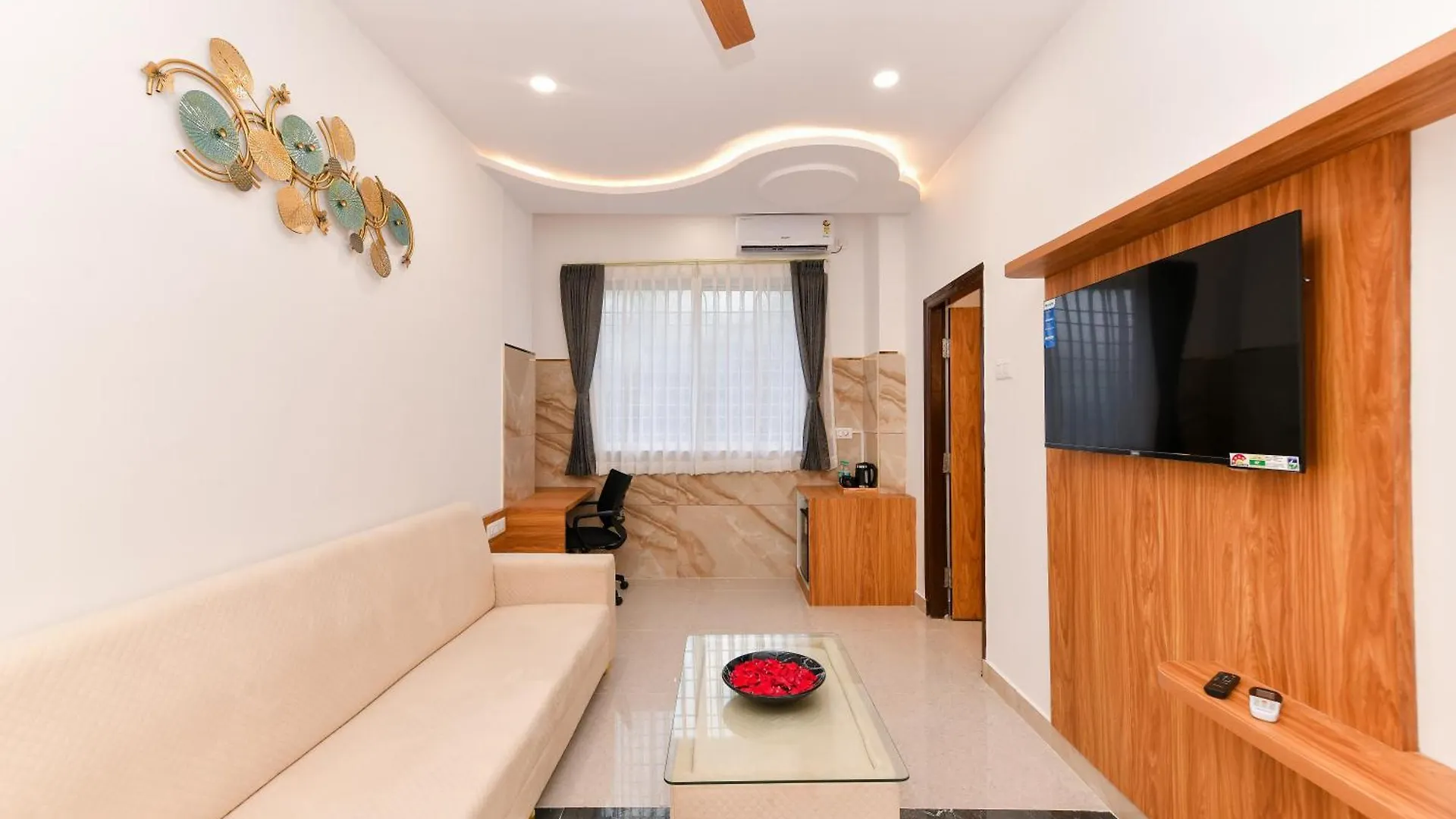 Hotel Shine International Mysore
