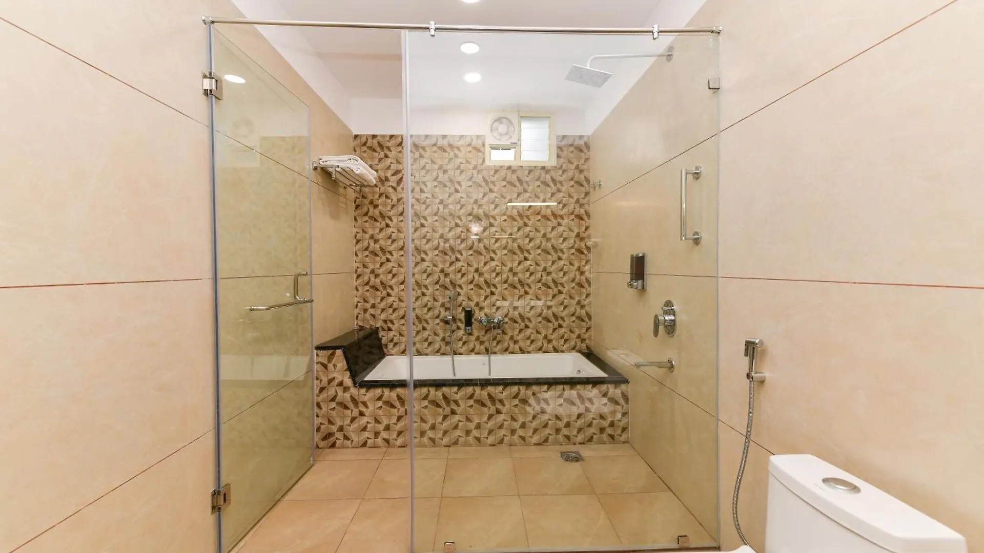 Hotel Shine International Mysore