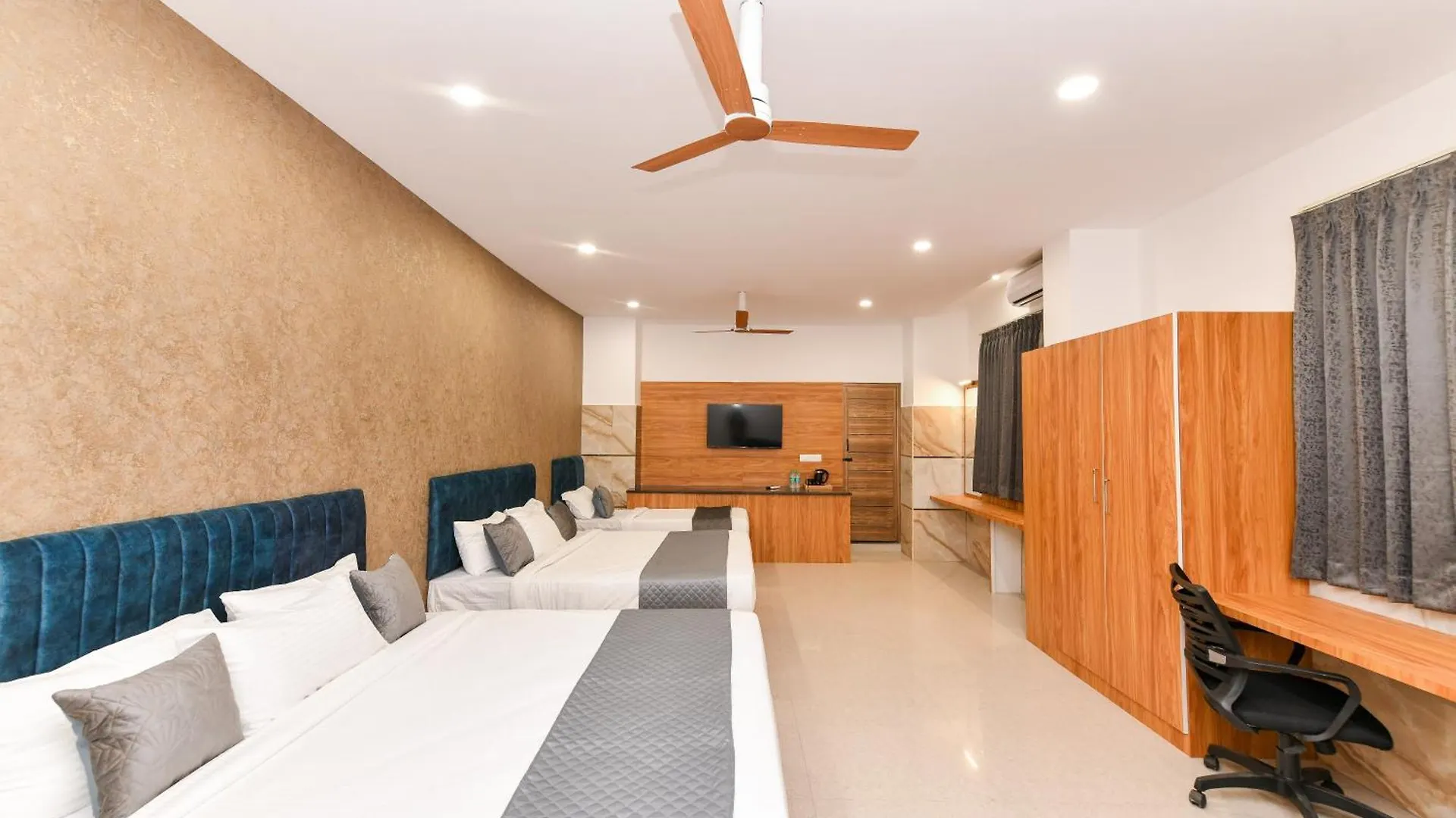 Hotel Shine International Mysore India