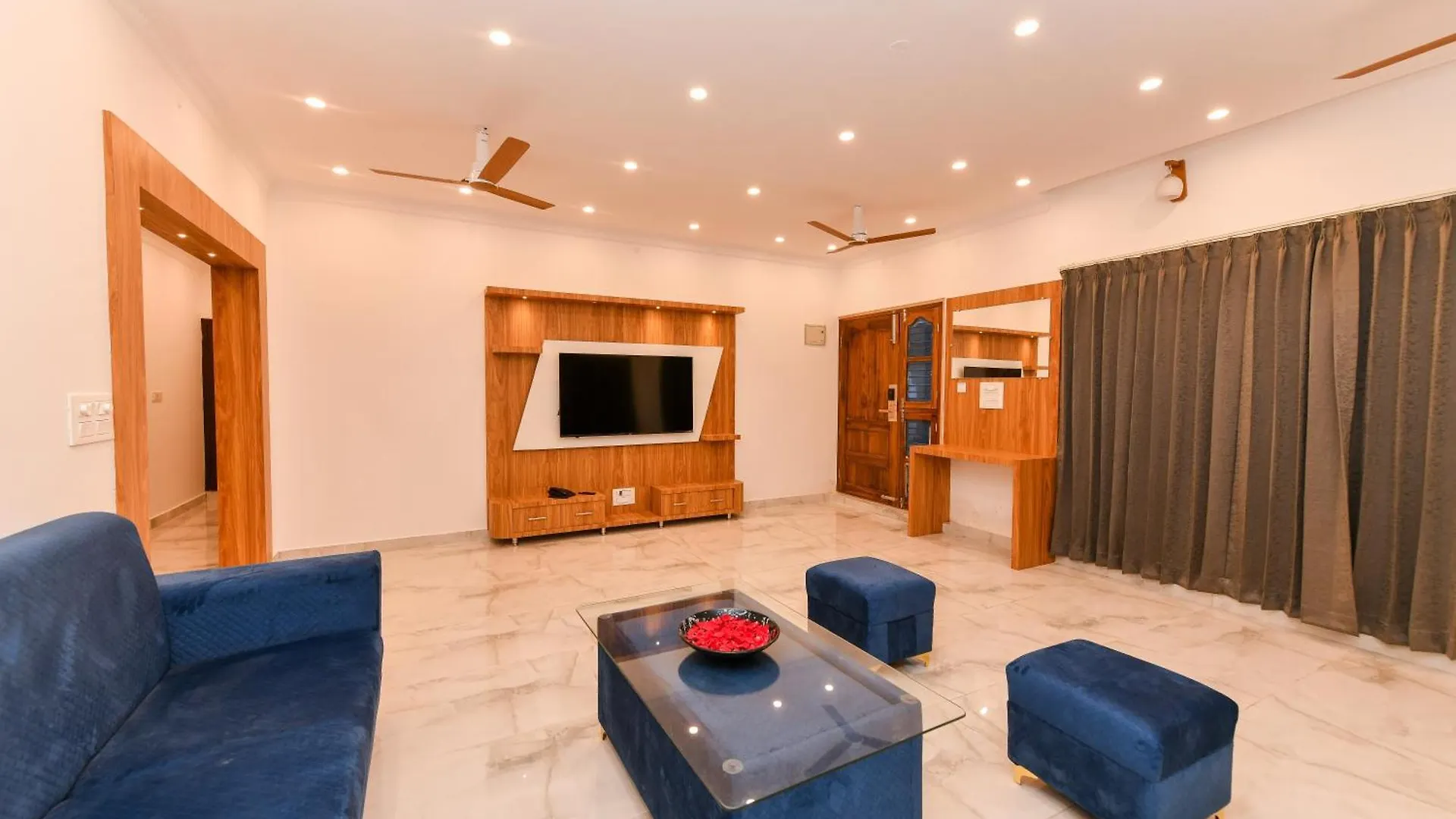 ***  Hotel Shine International Mysore India